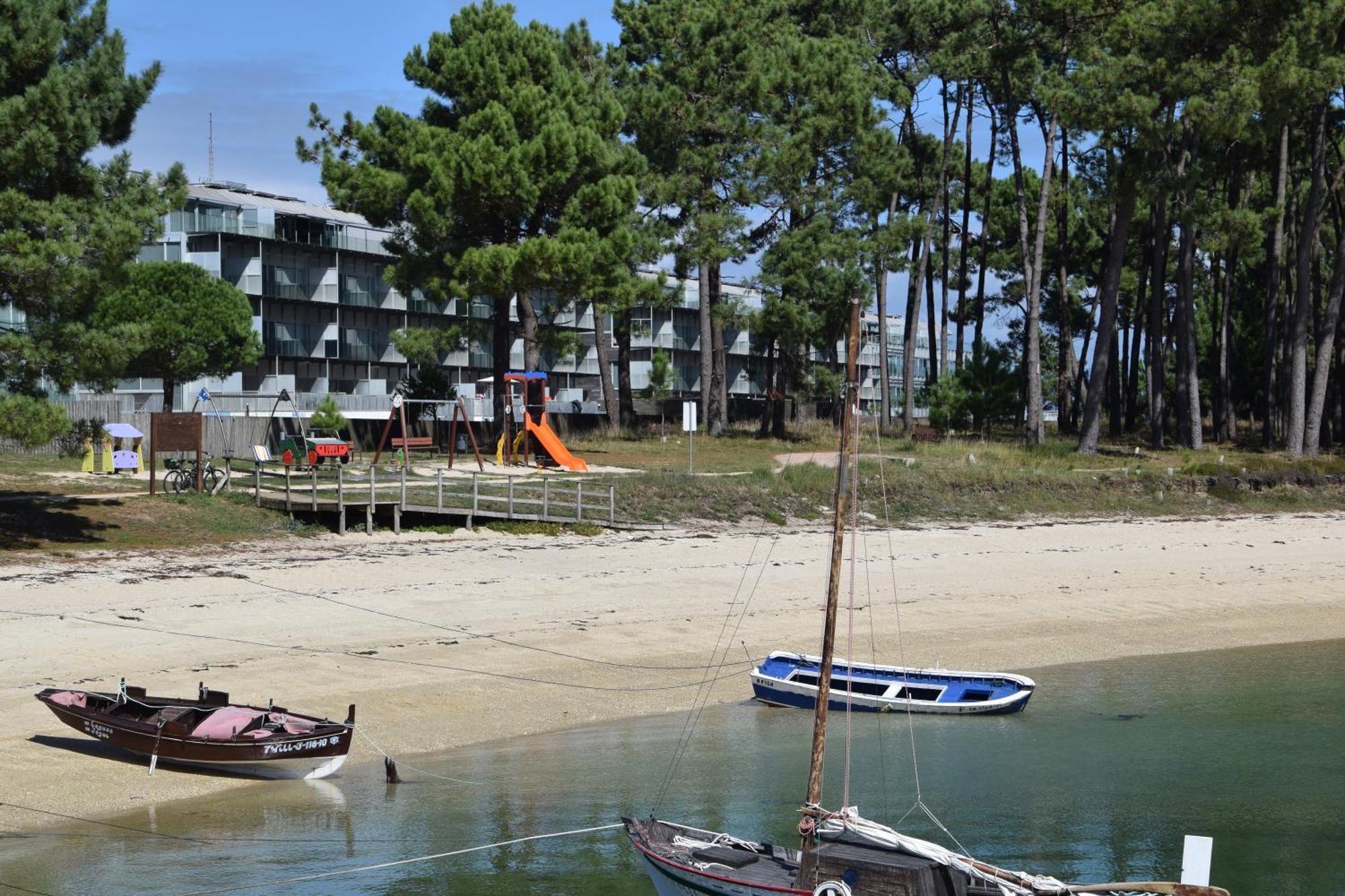 Apartamento De Mar Y Playa En Illa De Arousa ภายนอก รูปภาพ